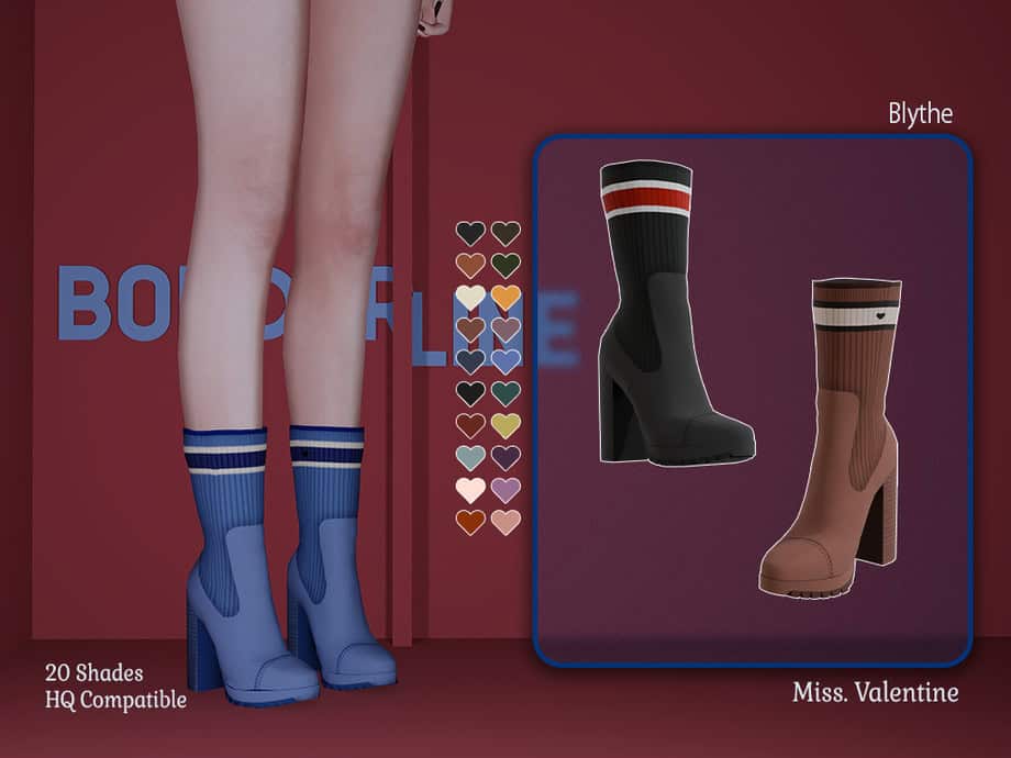 Blythe Boots With Socks