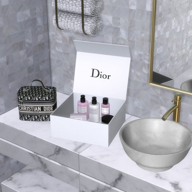 Glamor Queen Bathroom